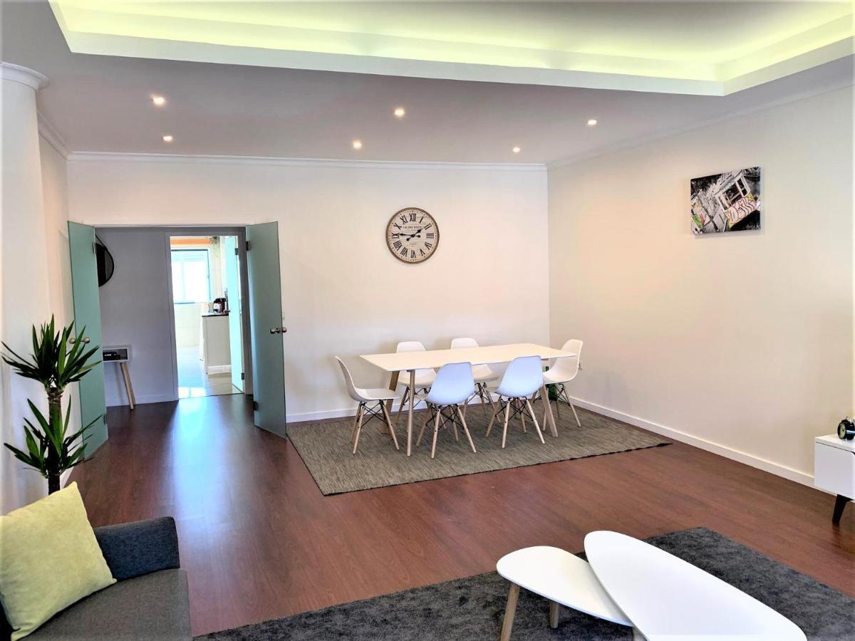 Charm City Center Apt 140M2 & Free Parking Apartment Брага Екстериор снимка
