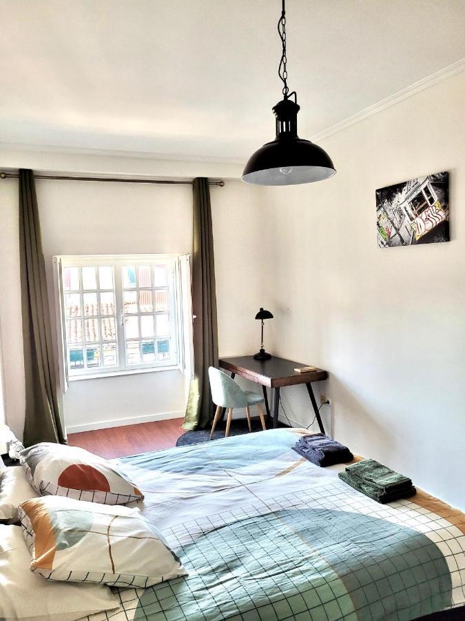 Charm City Center Apt 140M2 & Free Parking Apartment Брага Екстериор снимка