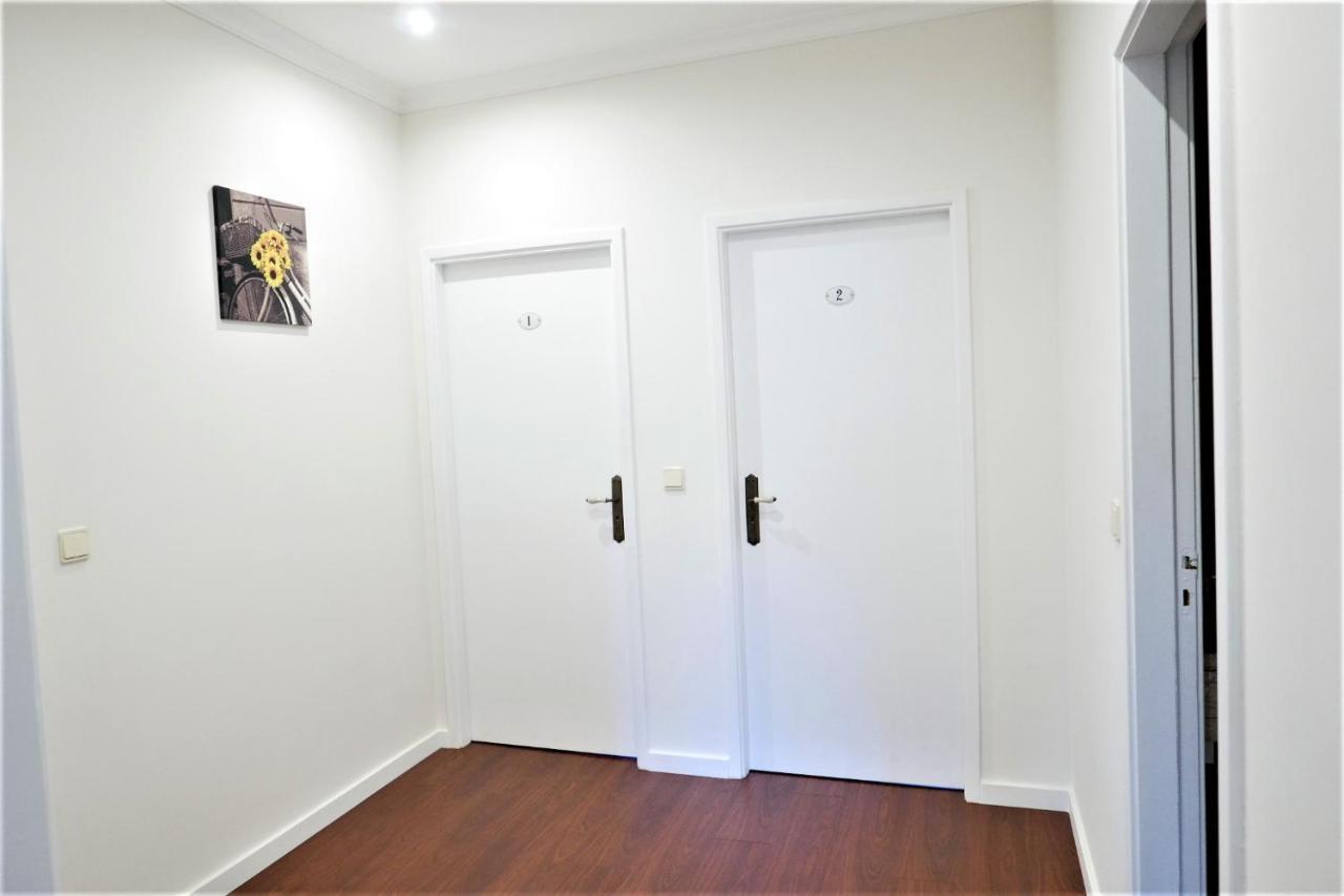 Charm City Center Apt 140M2 & Free Parking Apartment Брага Екстериор снимка